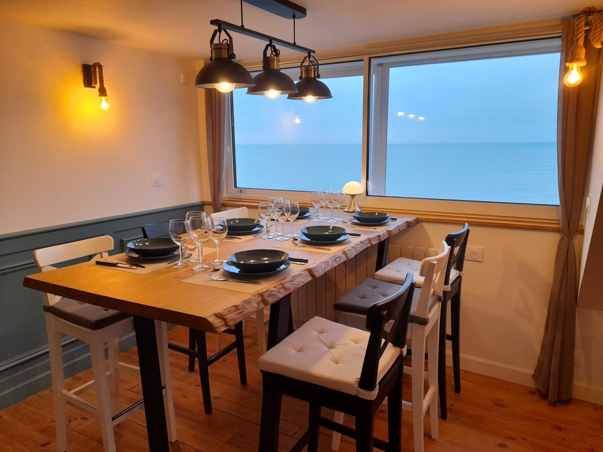 "Le Juguili" 46M2 En Front De Mer - 4 Personnes - Animaux Ok - Entierement Renove - Haut De Gamme - Wifi Мер-ле-Бен Экстерьер фото
